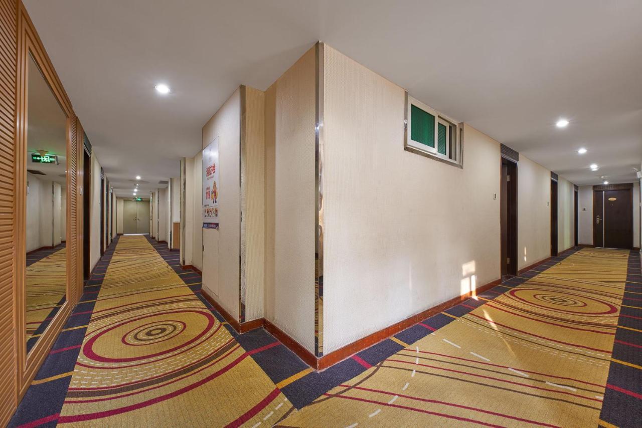 Kaiserdom Hotel -Guangzhou China Plaza Beijing Road Pedestrian Street Branch Esterno foto